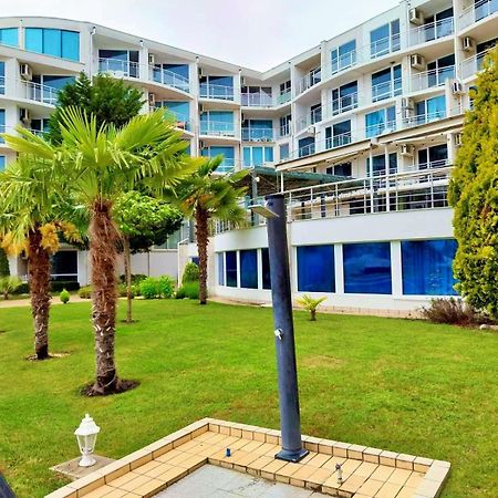 Design Studio In Atlantis Resort&Spa, Burgas Airport Dış mekan fotoğraf