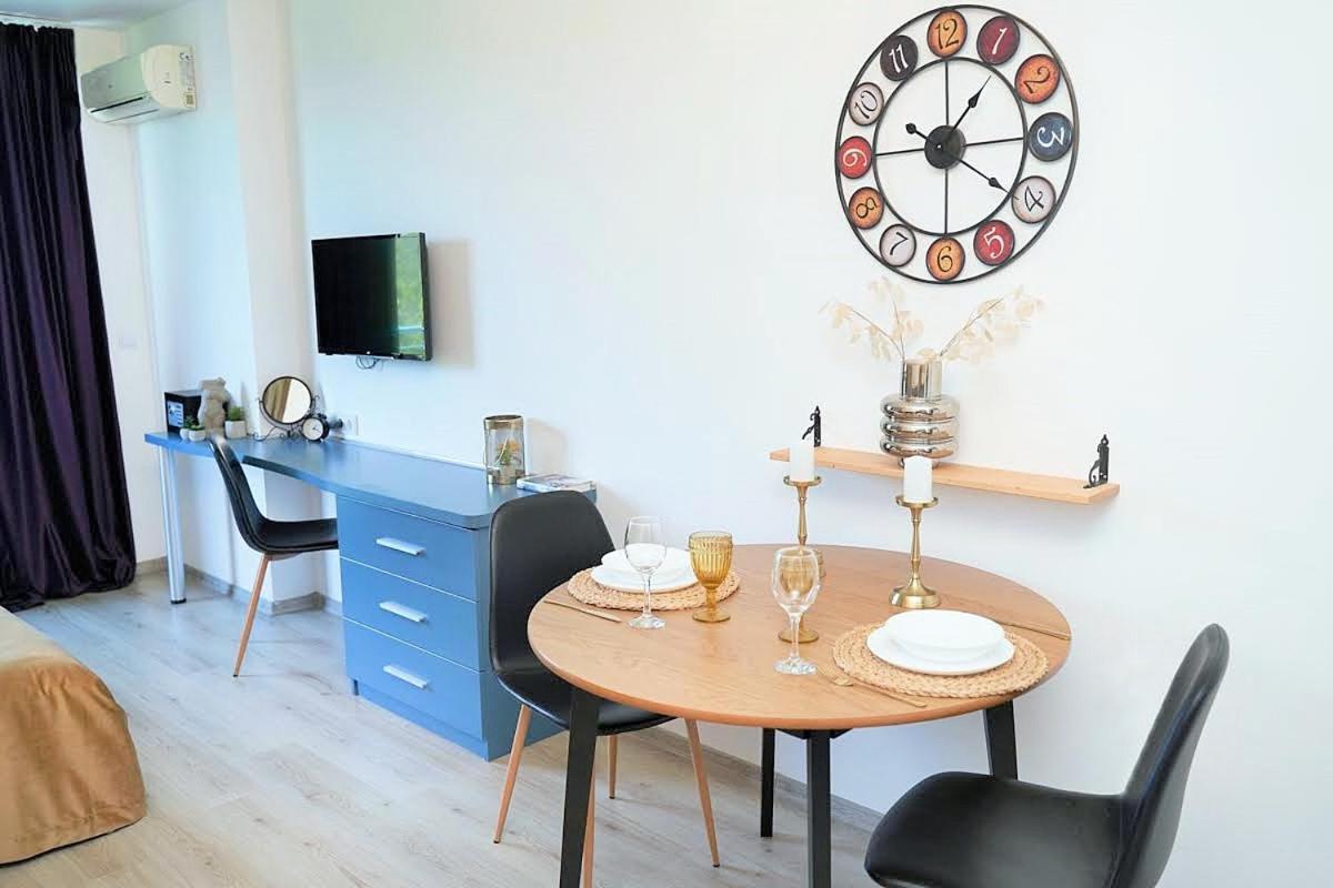 Design Studio In Atlantis Resort&Spa, Burgas Airport Dış mekan fotoğraf