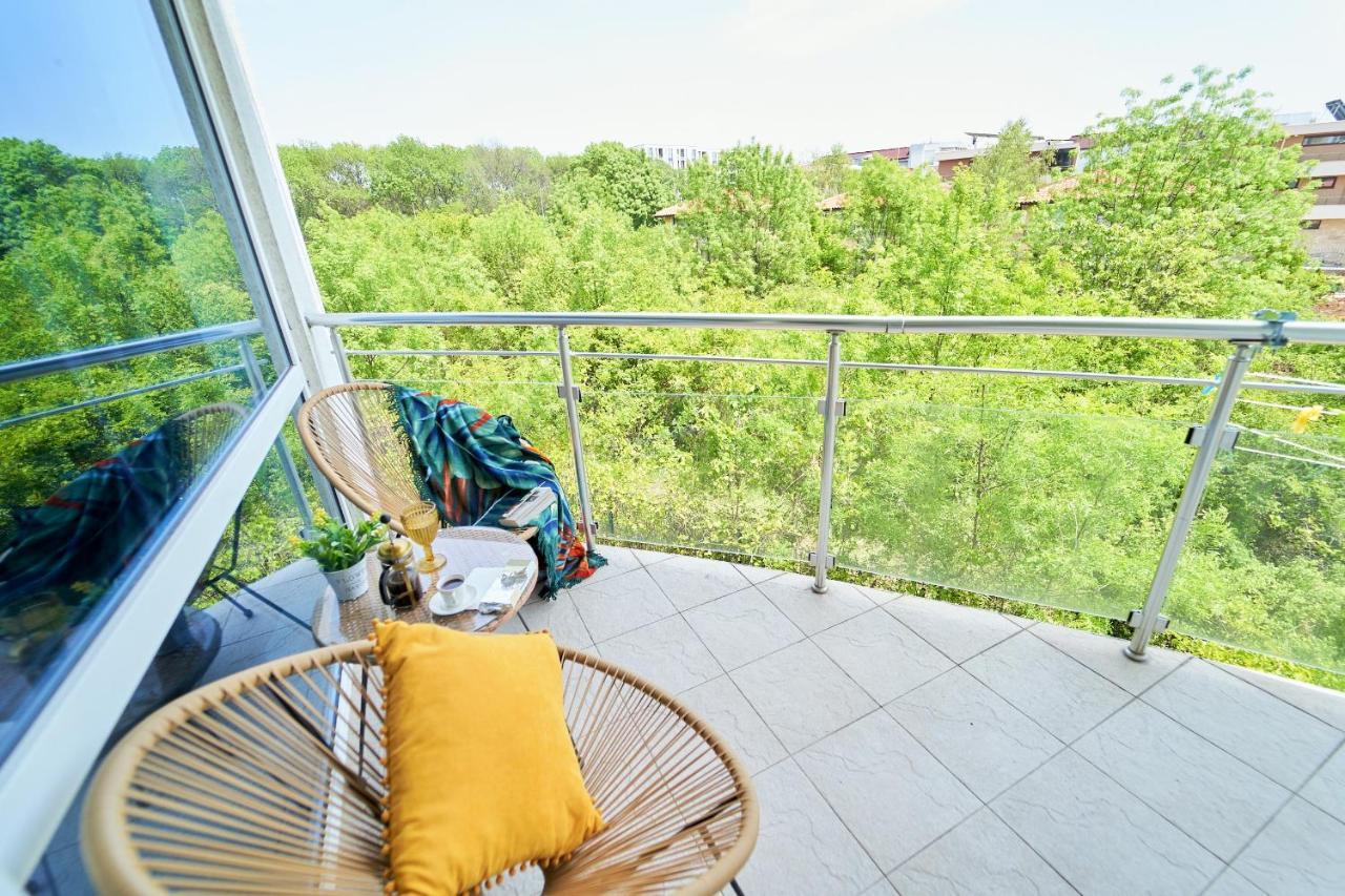 Design Studio In Atlantis Resort&Spa, Burgas Airport Dış mekan fotoğraf