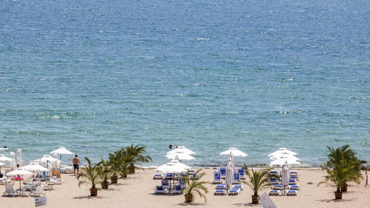 Design Studio In Atlantis Resort&Spa, Burgas Airport Dış mekan fotoğraf