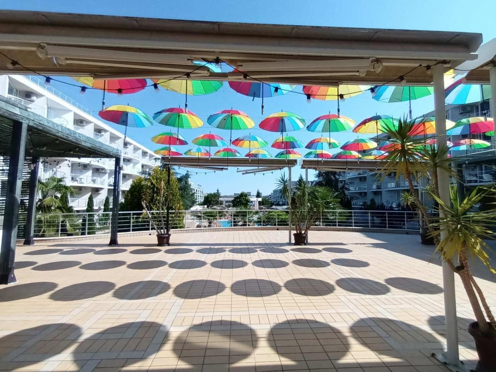 Design Studio In Atlantis Resort&Spa, Burgas Airport Dış mekan fotoğraf